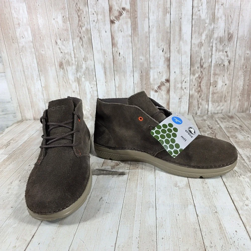 Crocs Mens‎ Size M11 Brown Suede Relaxed Fit Chukka Boots New With Tags